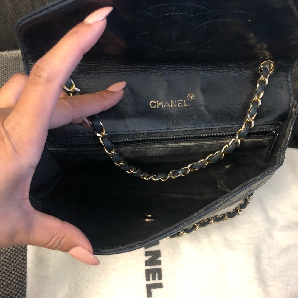 TRADED vintage AUTHENTIC Chanel classic flap - Picture 5 of 8